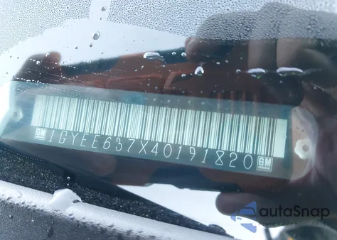 2004 Cadillac Srx Standard z USA, uszkodzony, nr VIN 1GYEE637X40191820